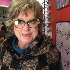 Meet your Posher, Carol